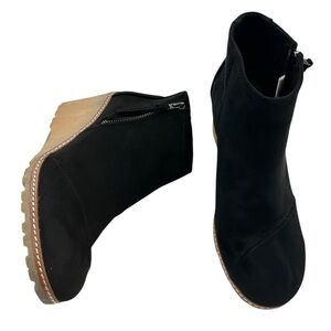 Toms Black Avery Wedge Suede Side Zipper Bootie